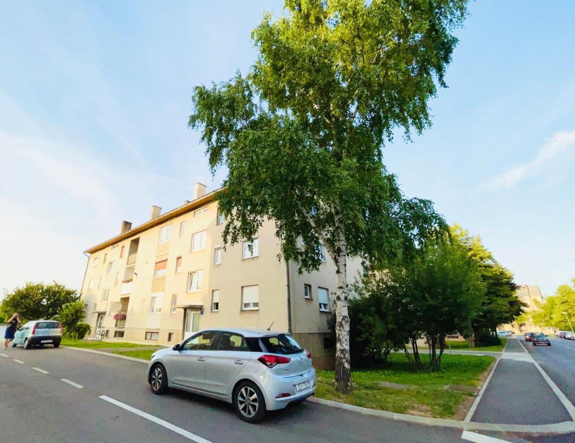 Apartment Mimoza 1 Otočac Exterior foto
